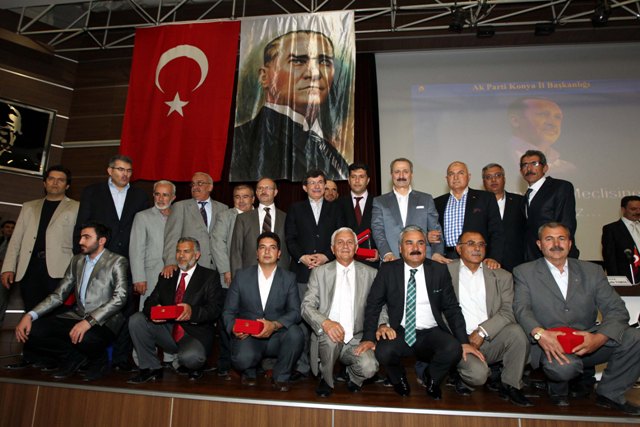 Davutoğlu: Bize dinlenmek haram 13