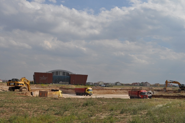 Stadyumun temelleri atılıyor 6