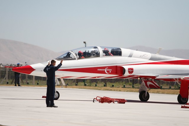 Türk Yıldızları 20 yaşına girdi  18