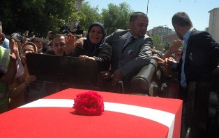 Ne mutlu şehit annesiyim