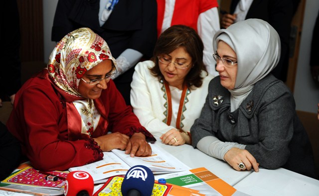 Mehir’den 100 çifte düğün 8