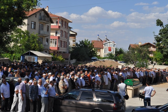 Özdemir’e son veda 10