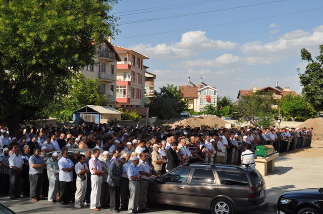 Özdemir’e son veda 13