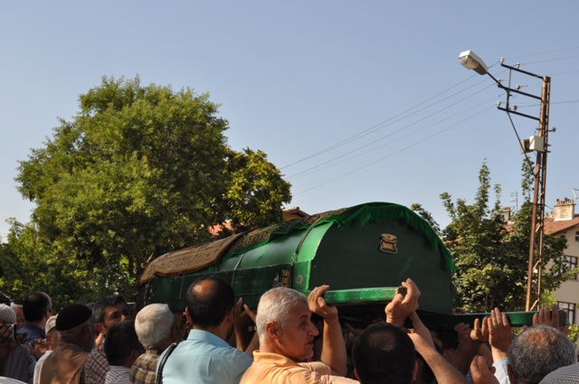 Özdemir’e son veda 17