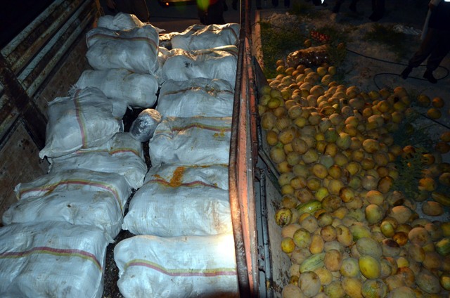 900 kilogram esrarı böyle saklamışlar 4