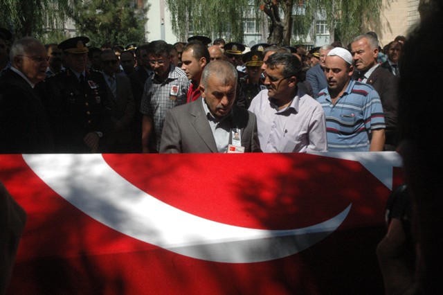 Yozgatlı şehit Konyada son yolculuğuna uğurlandı 5