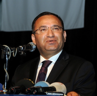 Mezun olduğu üniversiteyi gezdi 5