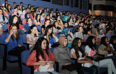 Mezun olduğu üniversiteyi gezdi 7