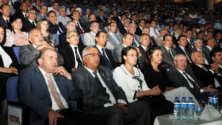 Mezun olduğu üniversiteyi gezdi 9