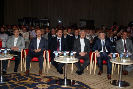 Dünya yazarları Konyada buluştu