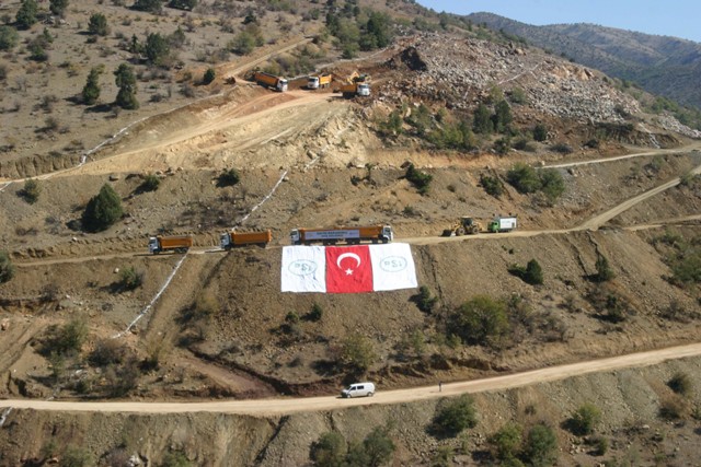 Bakan Eroğlu, Konyada bir temel daha attı 1