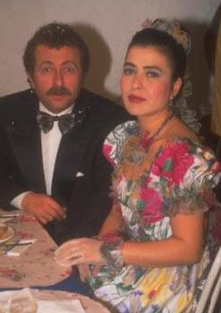 Bu dizileri ve ünlüleri hiç unutmadık 17