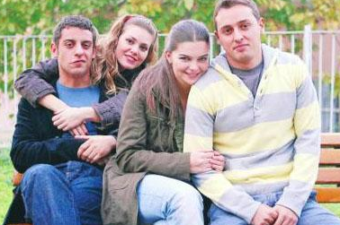 Bu dizileri ve ünlüleri hiç unutmadık 62