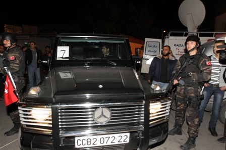 Davutoğlu gözyaşlarını tutamadı 14