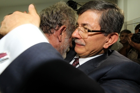 Davutoğlu gözyaşlarını tutamadı 8