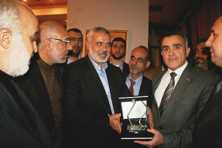 Selçukludan Kardeş Şehre yardım 5