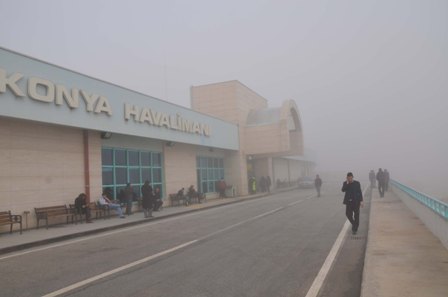 Konyada ulaşıma sis engeli 4