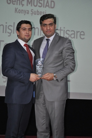 Genç Müsiadda bayrak değişimi 3