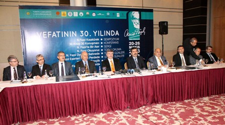 Necip Fazıl, vefatının 30. yılında anılıyor 6