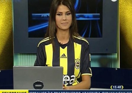 Türkiyenin en güzel 40 spikeri 22