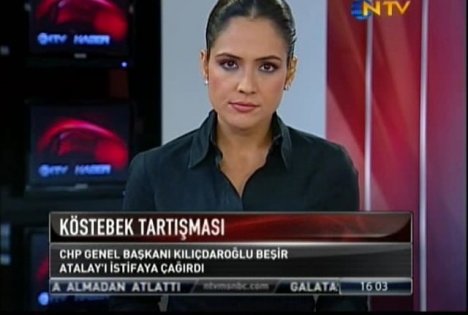 Türkiyenin en güzel 40 spikeri 35