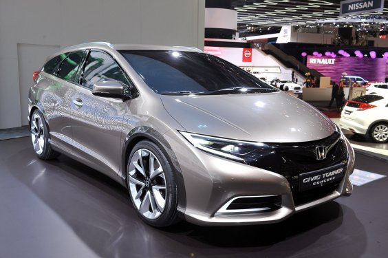 2013 Honda Civic Tourer konsepti 3
