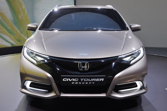 2013 Honda Civic Tourer konsepti 5