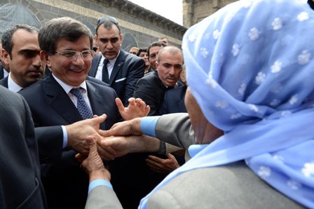 Diyarbakır Davutoğlunu bağrına bastı 1