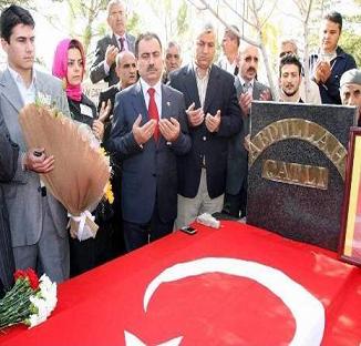 Fotoğraflarla Muhsin Yazıcıoğlu  17