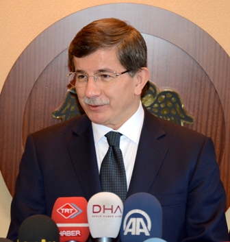 Ahmet Davutoğlunun Konya temasları 14