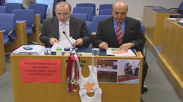 Mecliste yapılan en ilginç eylemler 11
