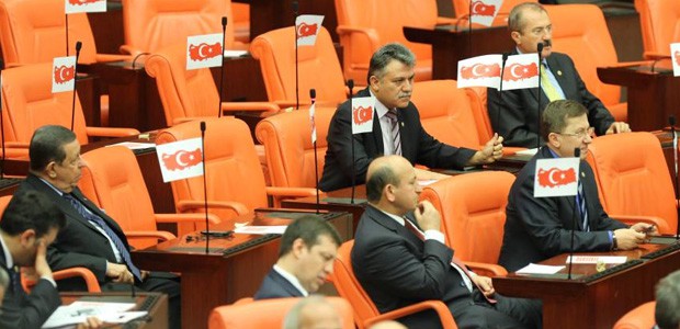 Mecliste yapılan en ilginç eylemler 28