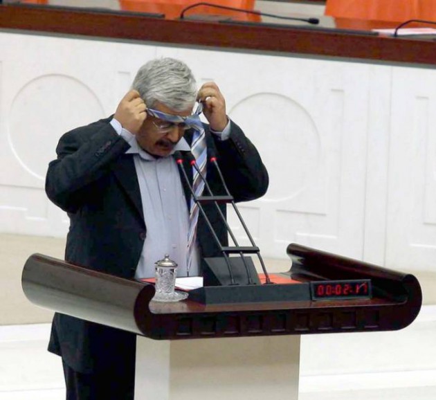 Mecliste yapılan en ilginç eylemler 32