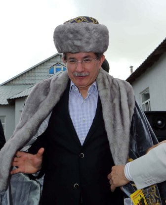Bakan Davutoğluna Atavatanda sevgi seli 16