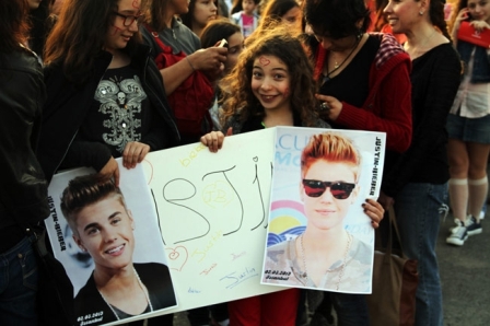 Bieber, İstanbulu  salladı 1
