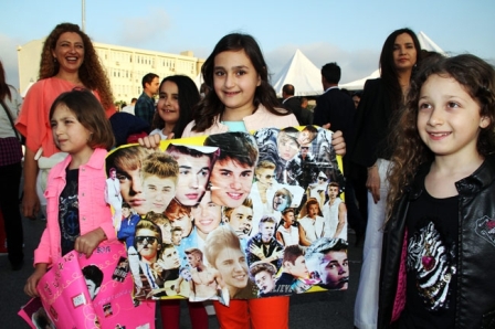 Bieber, İstanbulu  salladı 2