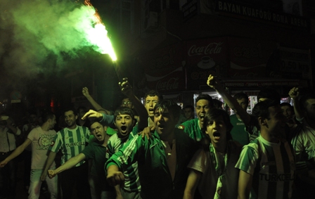Torku Konyaspor taraftarlarının coşkusu