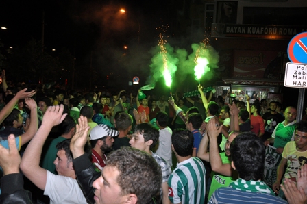 Torku Konyaspor taraftarlarının coşkusu