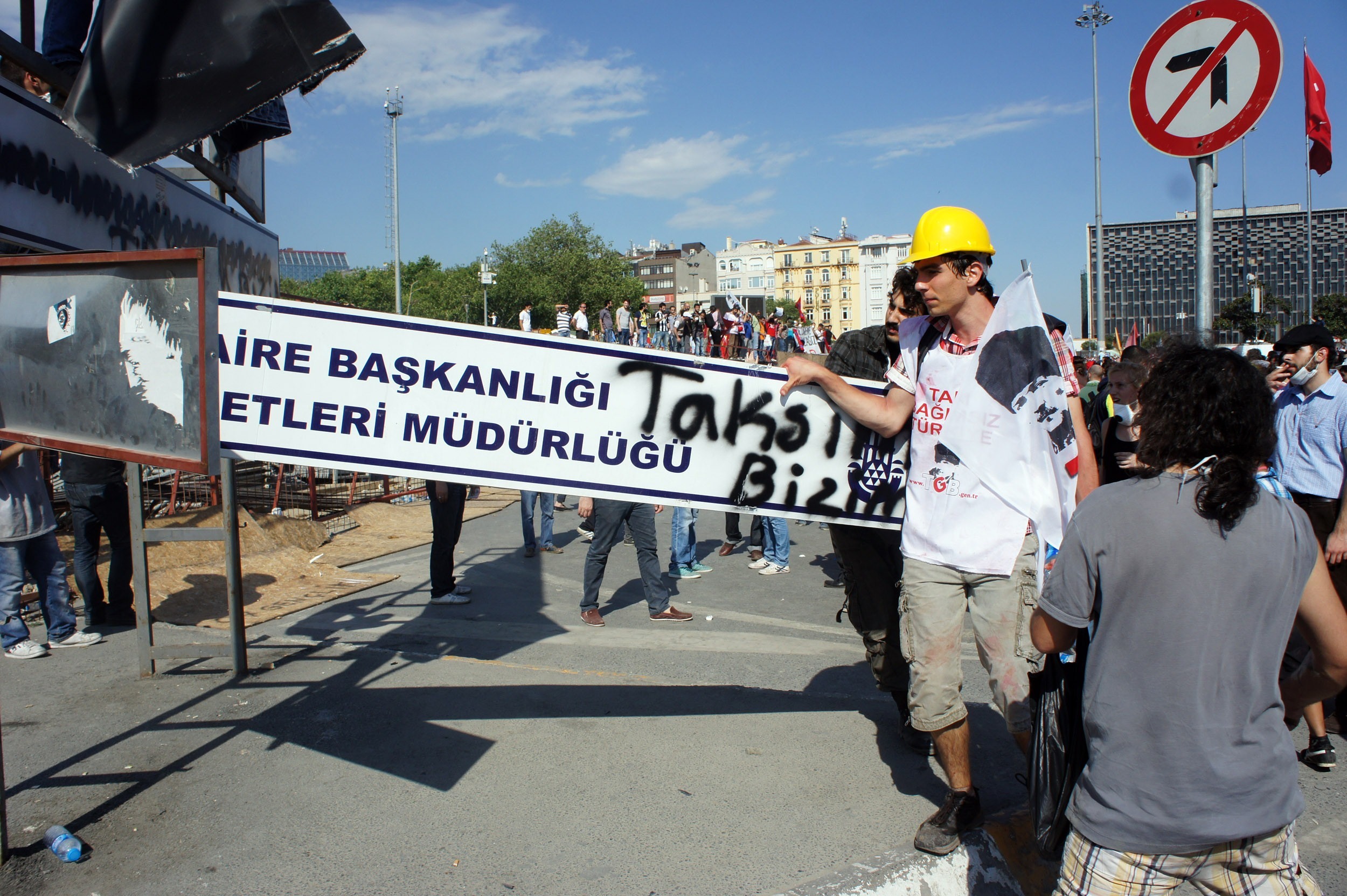 Taksimden Kare Kare 8