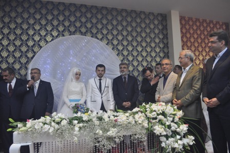 Hüseyin Üzülmez’in mutlu günü 15