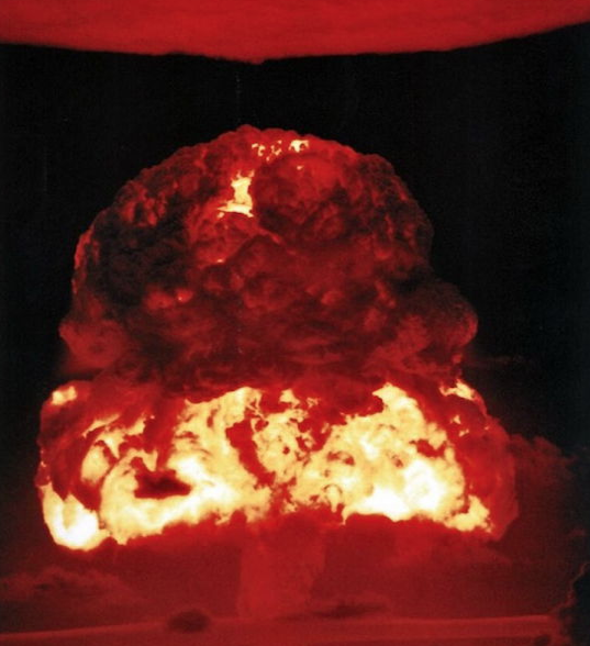 Atom bombasının ürperten cüssesi 13