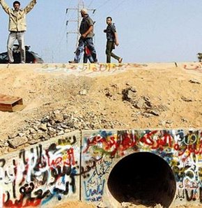 Kaddafi'nin yakalandığı yere büyük ilgi
