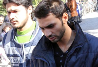 Uyuşturucu kuryesi yakalandı