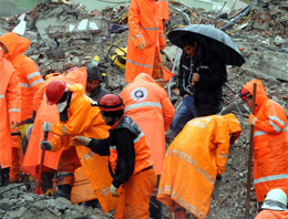 BM'den depremzedelere yardım eli