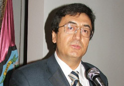 "Türkiye'de Türkler özgür değil!"