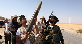 Libya'nın başı bu kez silahlarla dertte