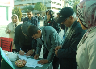 150 bin açık varken onlar atama bekliyor