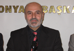 Gazi, yeniden başkan