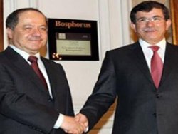 Davutoğlu'dan Barzani'ye: Teröre karşı net tavır alın