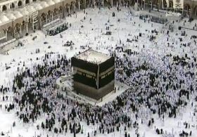 3 milyon hacı adayı Arafat’a çıktı